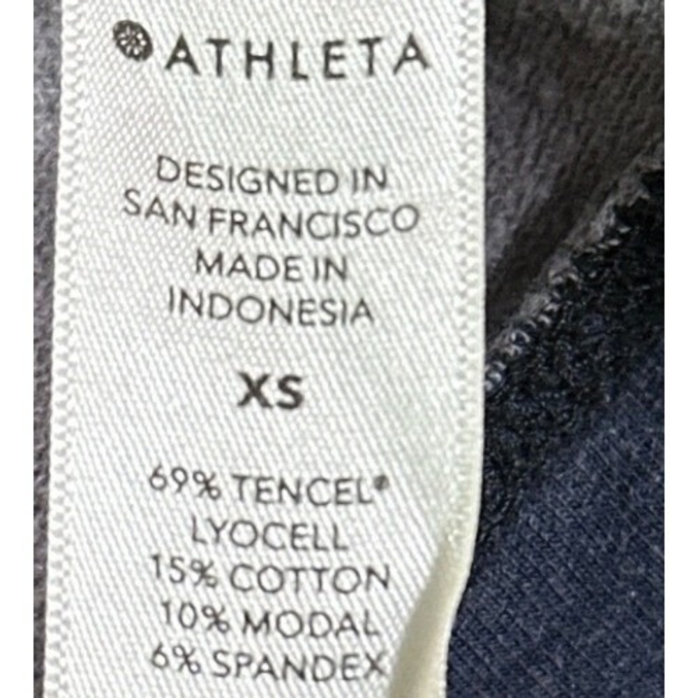 Athleta Coaster Luxe Sweatshirt Womens XS Blue Camo Pullover 632058-01 - Picture 11 of 11